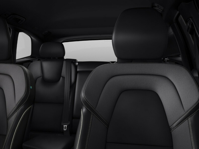Volvo XC60 PLUS DARK