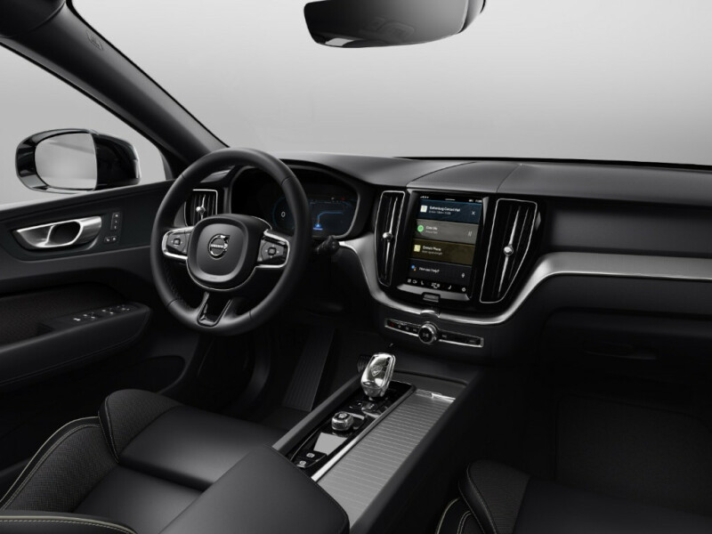 Volvo XC60 PLUS DARK