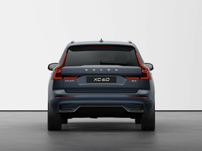 Volvo XC60 PLUS DARK
