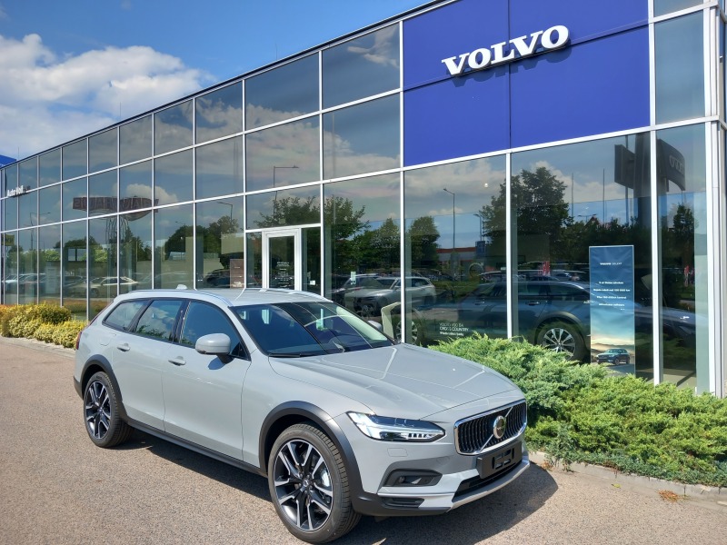 Volvo V90 Cross Country Cross Country PLUS