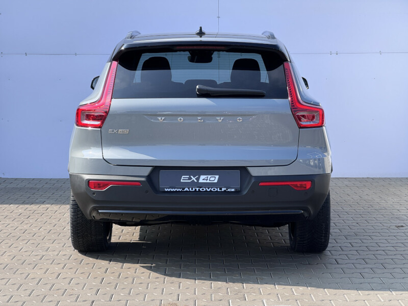 Volvo EX40 PLUS
