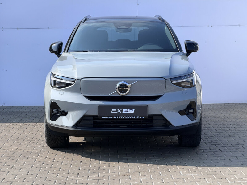 Volvo EX40 PLUS