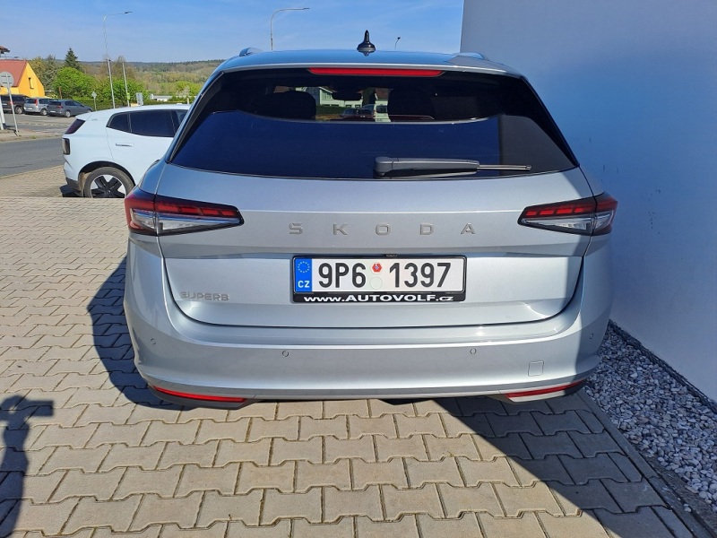 Škoda Superb L&K