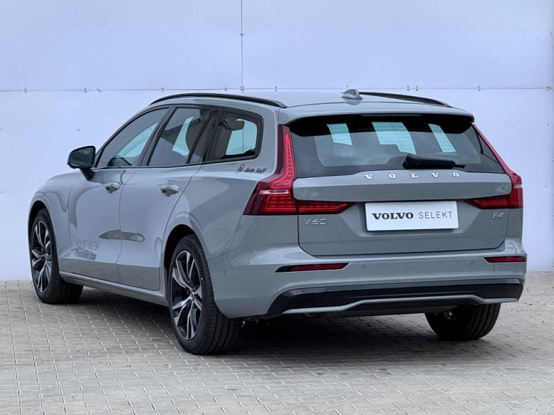 Volvo V60 PLUS DARK