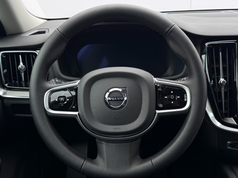 Volvo V60 PLUS DARK