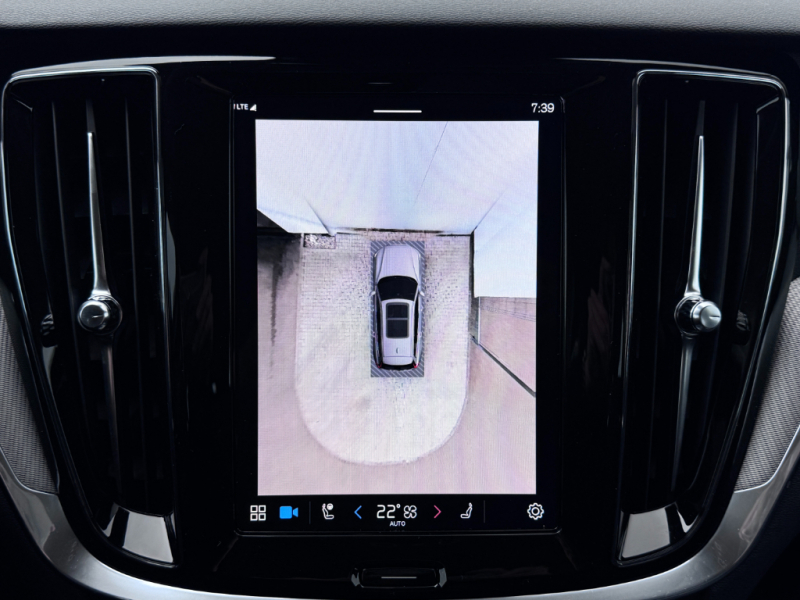 Volvo V60 PLUS DARK