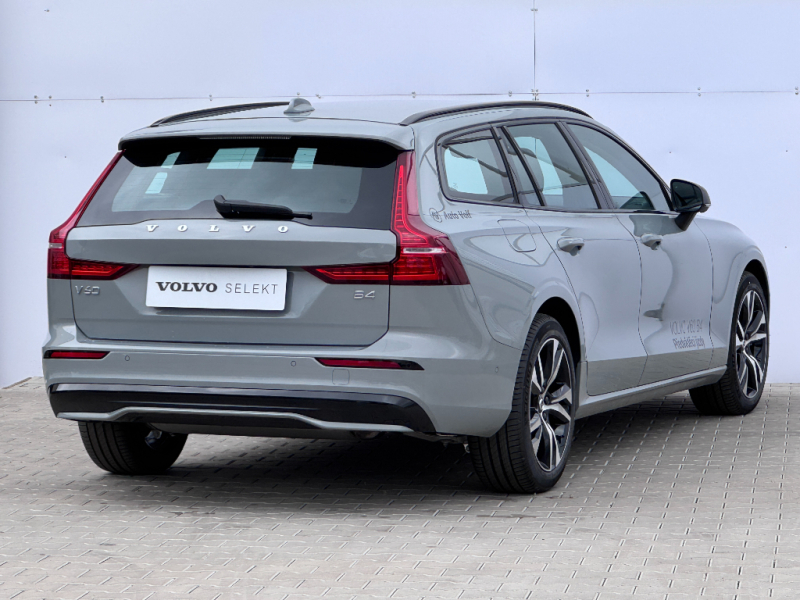 Volvo V60 PLUS DARK
