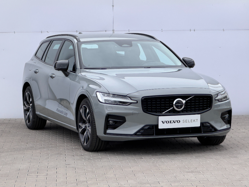 Volvo V60 PLUS DARK