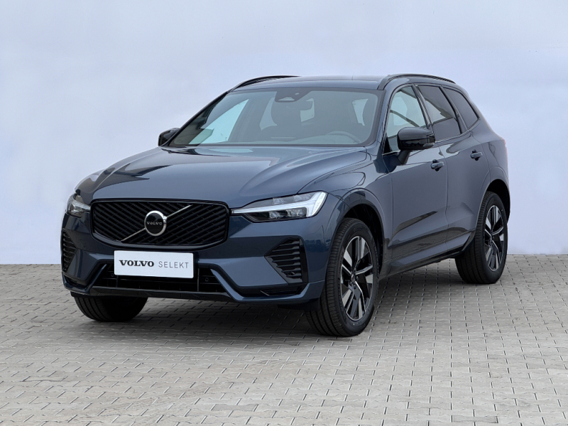 Volvo XC60 Plus Dark