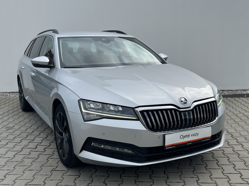 Škoda Superb Ambition