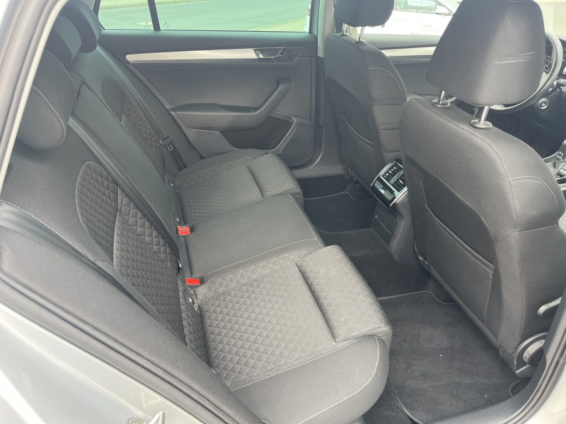 Škoda Superb Ambition