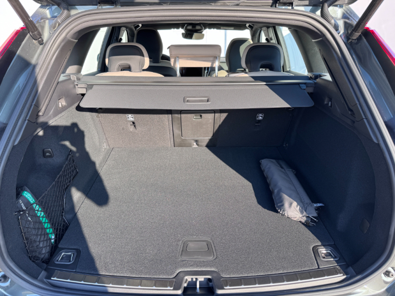 Volvo XC60 PLUS BRIGHT
