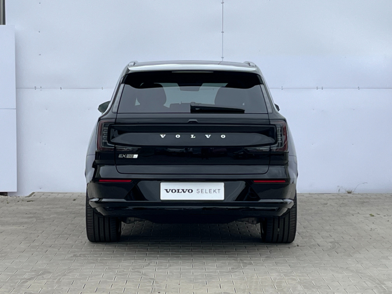 Volvo EX90 ULTRA