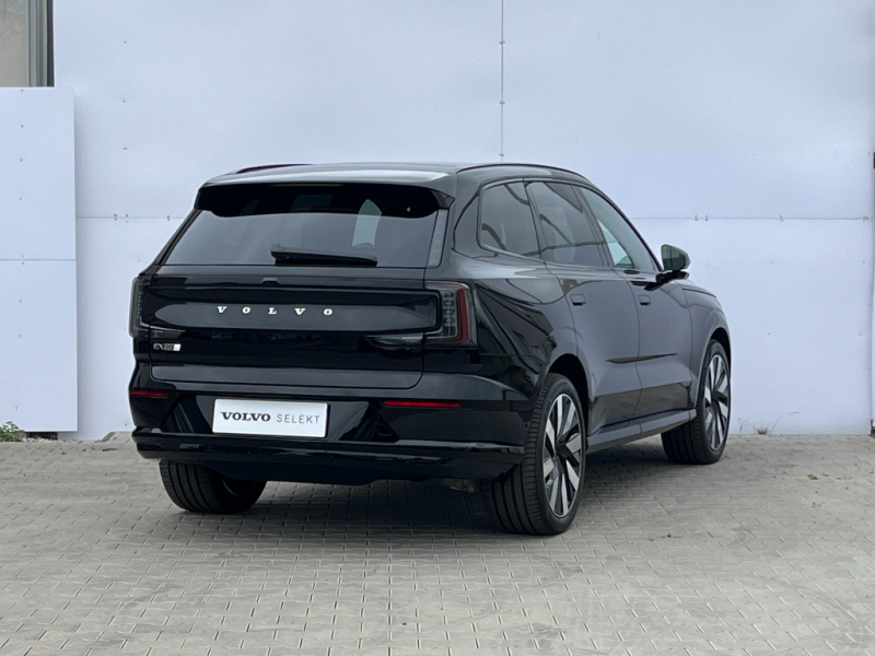 Volvo EX90 ULTRA