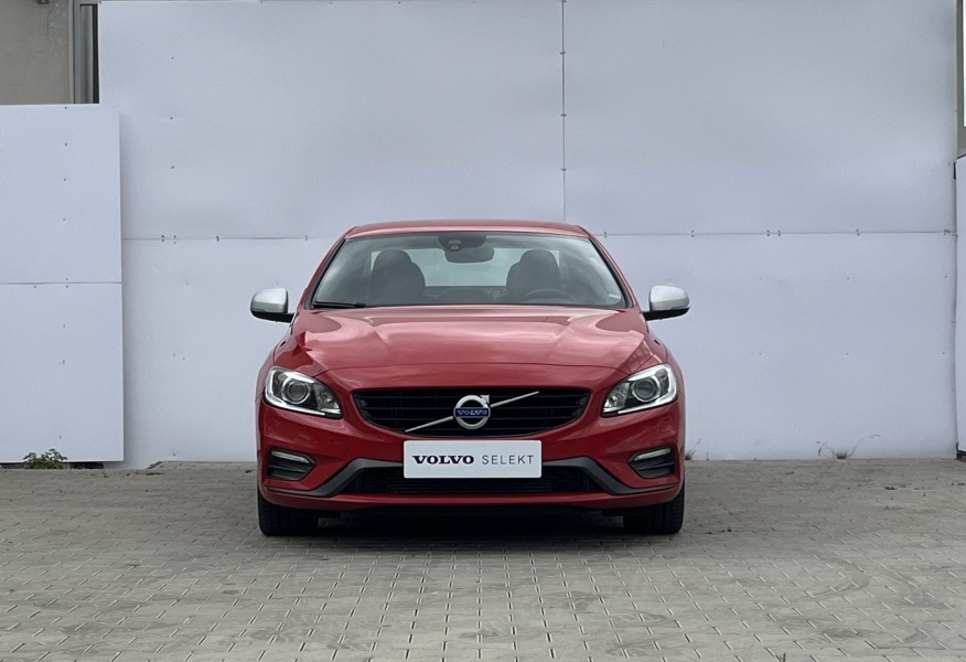 Volvo S60 R-design