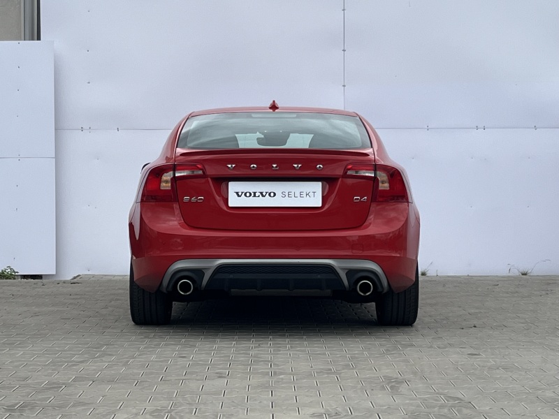 Volvo S60 R-design