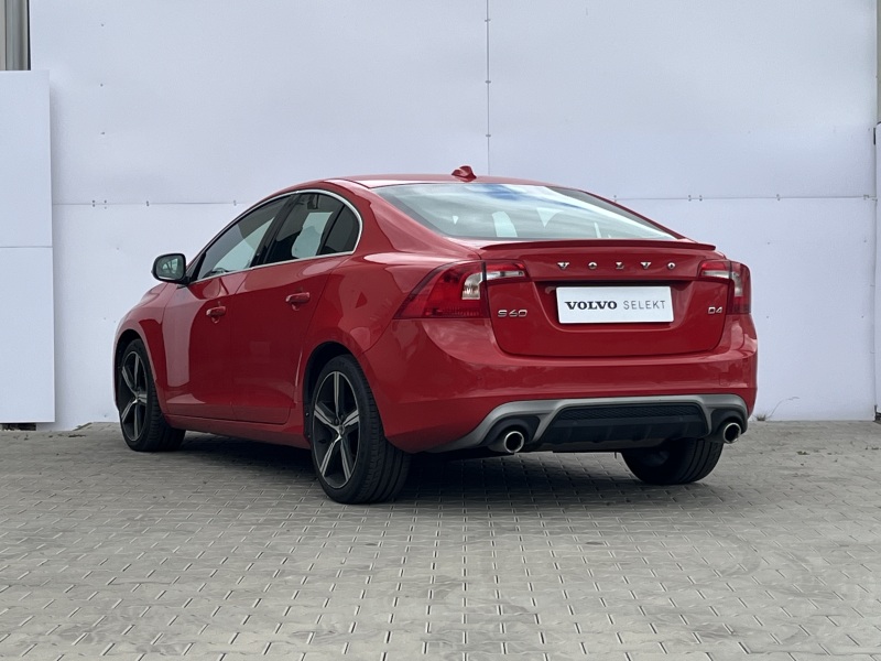 Volvo S60 R-design