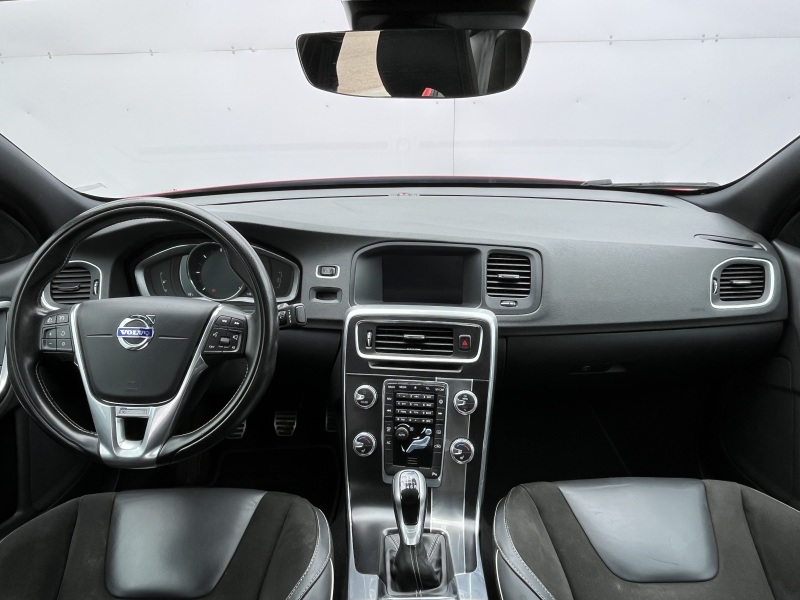 Volvo S60 R-design
