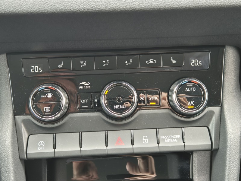 Škoda Karoq Selection
