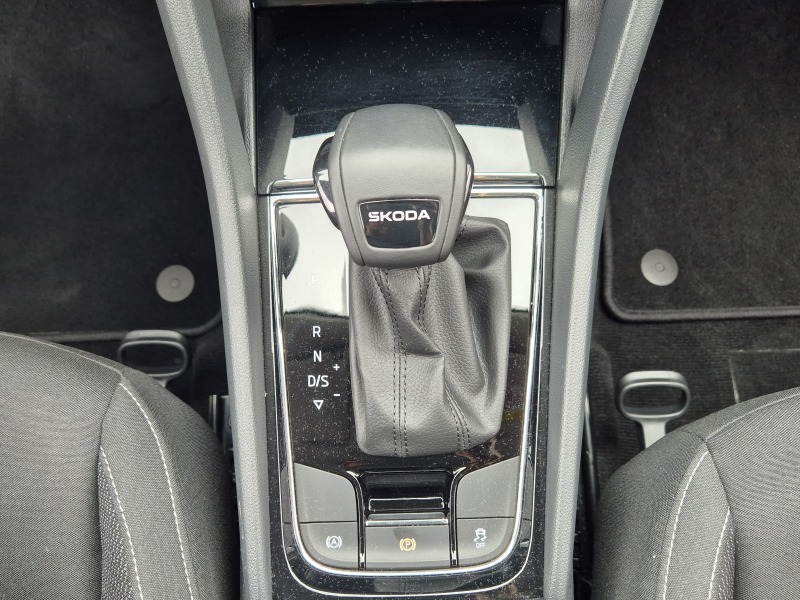 Škoda Karoq Selection