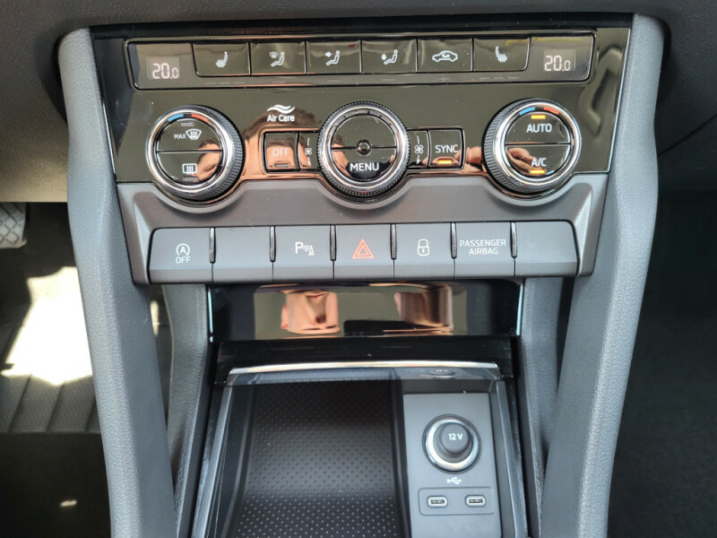 Škoda Karoq 130LET