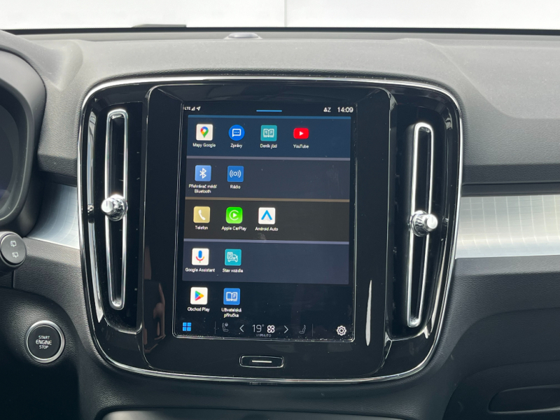 Volvo XC40 Core