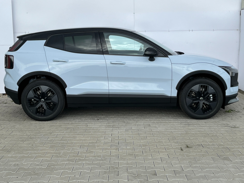Volvo EX30 Cross Country ULTRA
