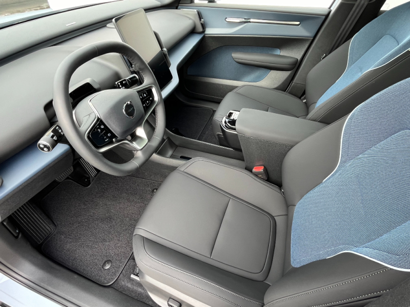 Volvo EX30 Cross Country ULTRA