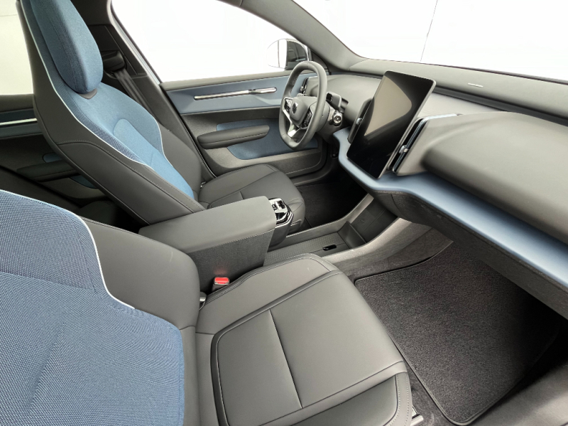 Volvo EX30 Cross Country ULTRA
