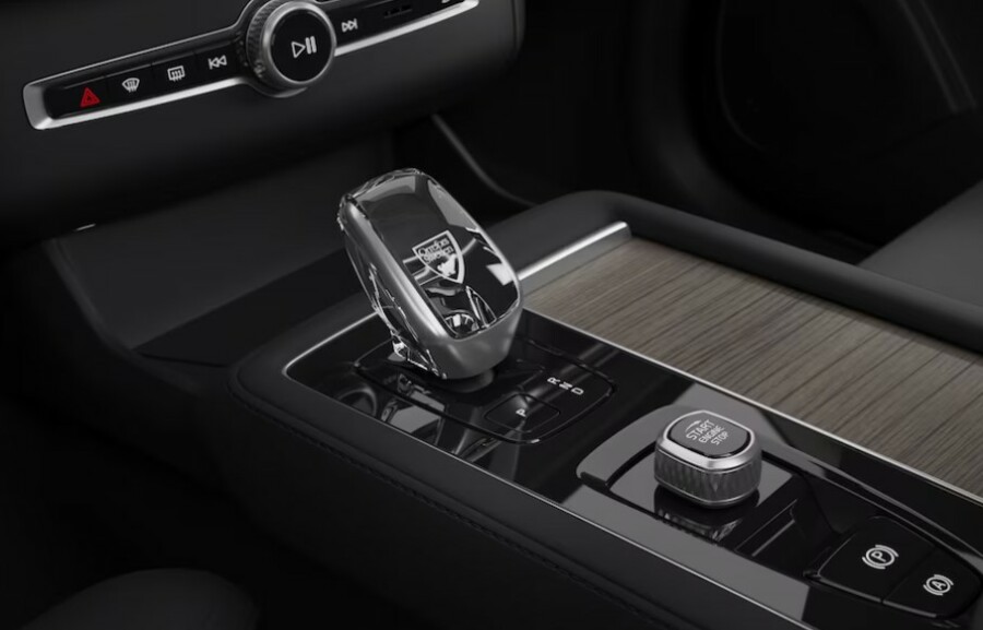 Volvo XC90 PLUS BRIGHT
