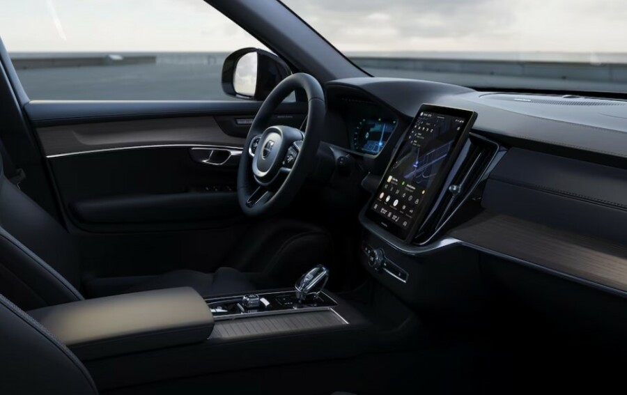 Volvo XC90 PLUS BRIGHT