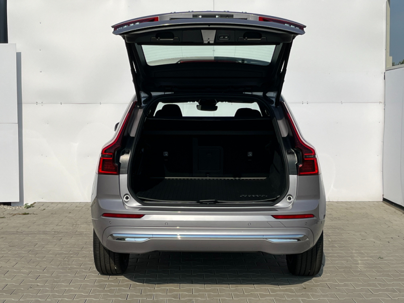 Volvo XC60 PLUS BRIGHT