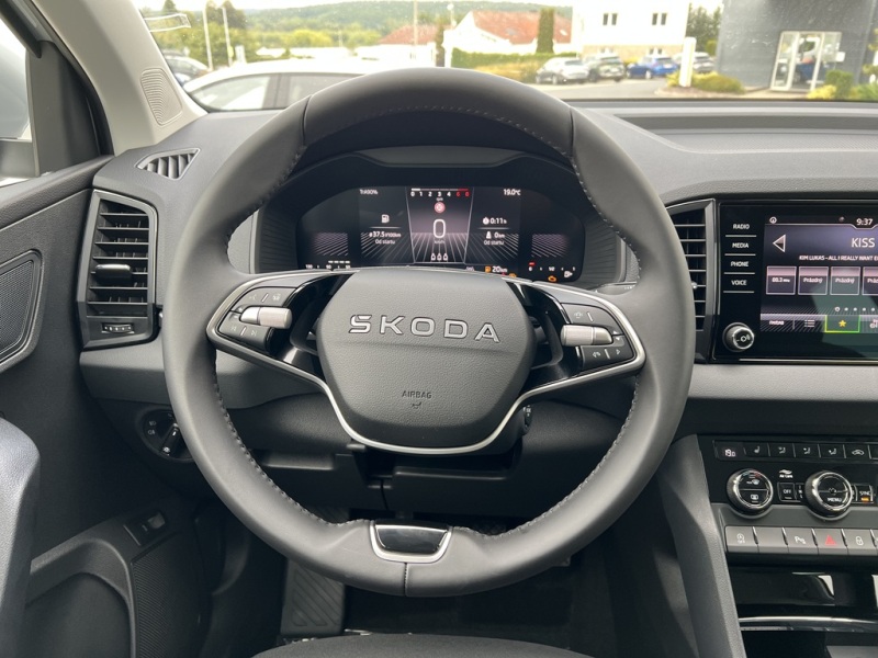 Škoda Karoq 130LET